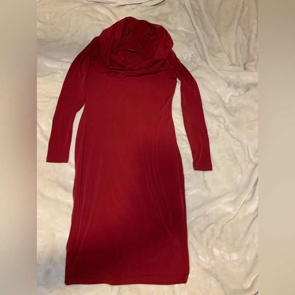 Misura by Joeffer Caoc festive red dress - Picture 2 of 6